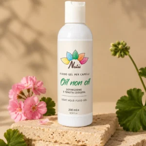 Oil Non Oil fluido gel anticrespo per capelli crespi e ribelli, trattamento leggero che aiuta a disciplinare la chioma donando morbidezza e lucentezza naturale