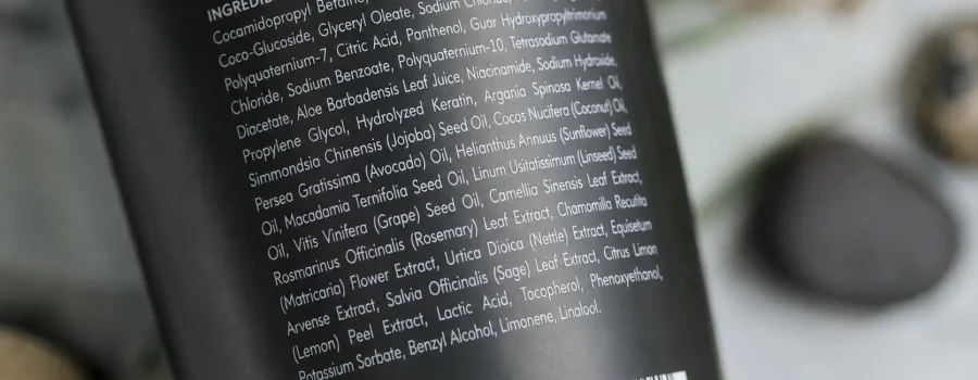 inci e lista ingredienti dello shampoo ecco cosa contiene e come scegliere lo shampoo giusto in base agli ingredienti nella lista ingredienti INCI